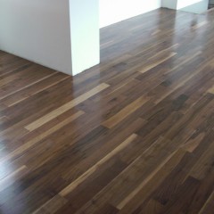 Dark Wood Floors vs Light Wood Floors