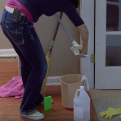 How To Clean Hardwood Floors With Vinegar