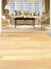 A Guide to Maple Flooring Pros and Cons